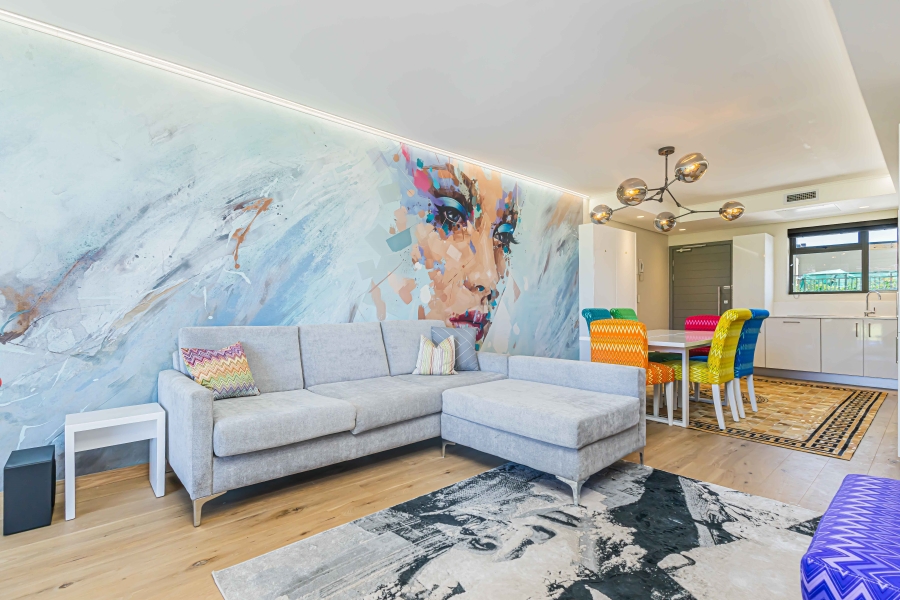 2 Bedroom Property for Sale in Mouille Point Western Cape